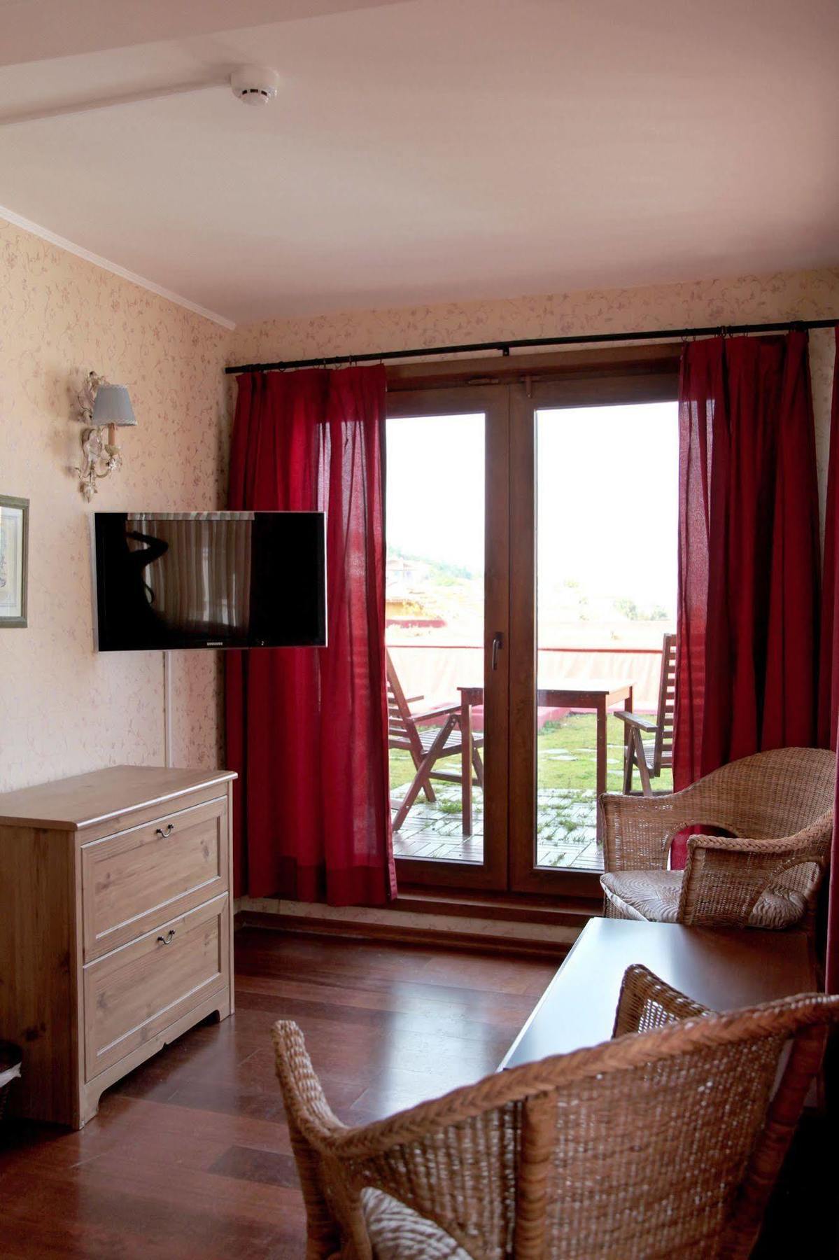 L'Isola Guesthouse (Adults Only) Heybeliada Exterior photo
